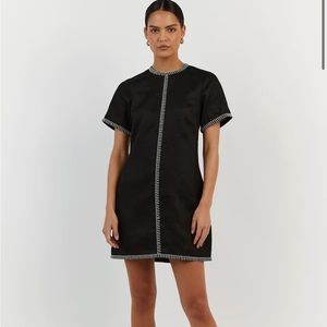 NWT Dissh Bella Linen Shift Mini Dress (size 6)